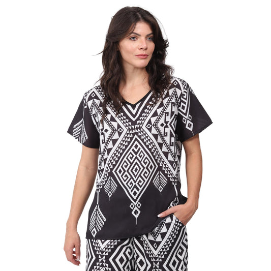 Blusa decote "V" manga curta Tribal P&B