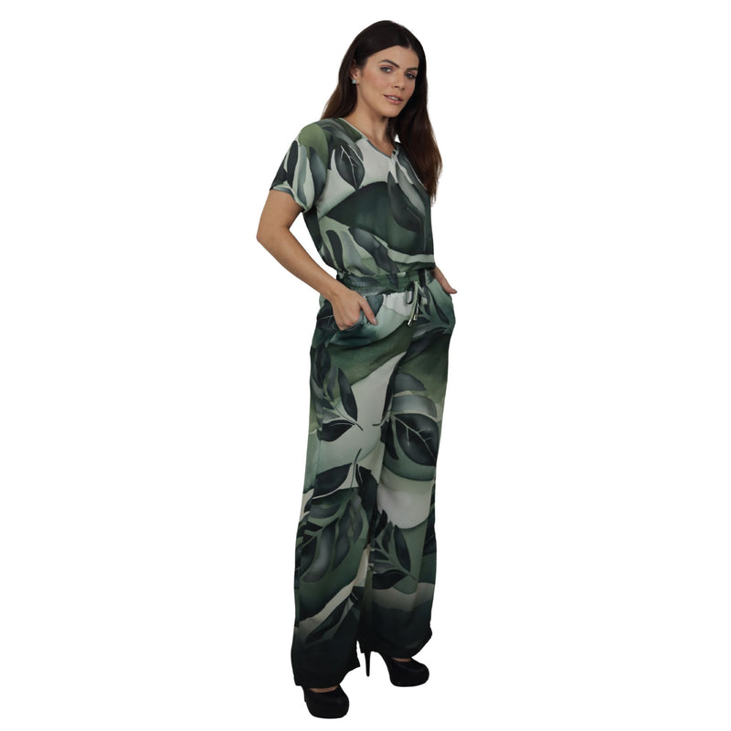 Conjunto Blusa e Pantalona BIXUGRILLO estampada Folhas verdes