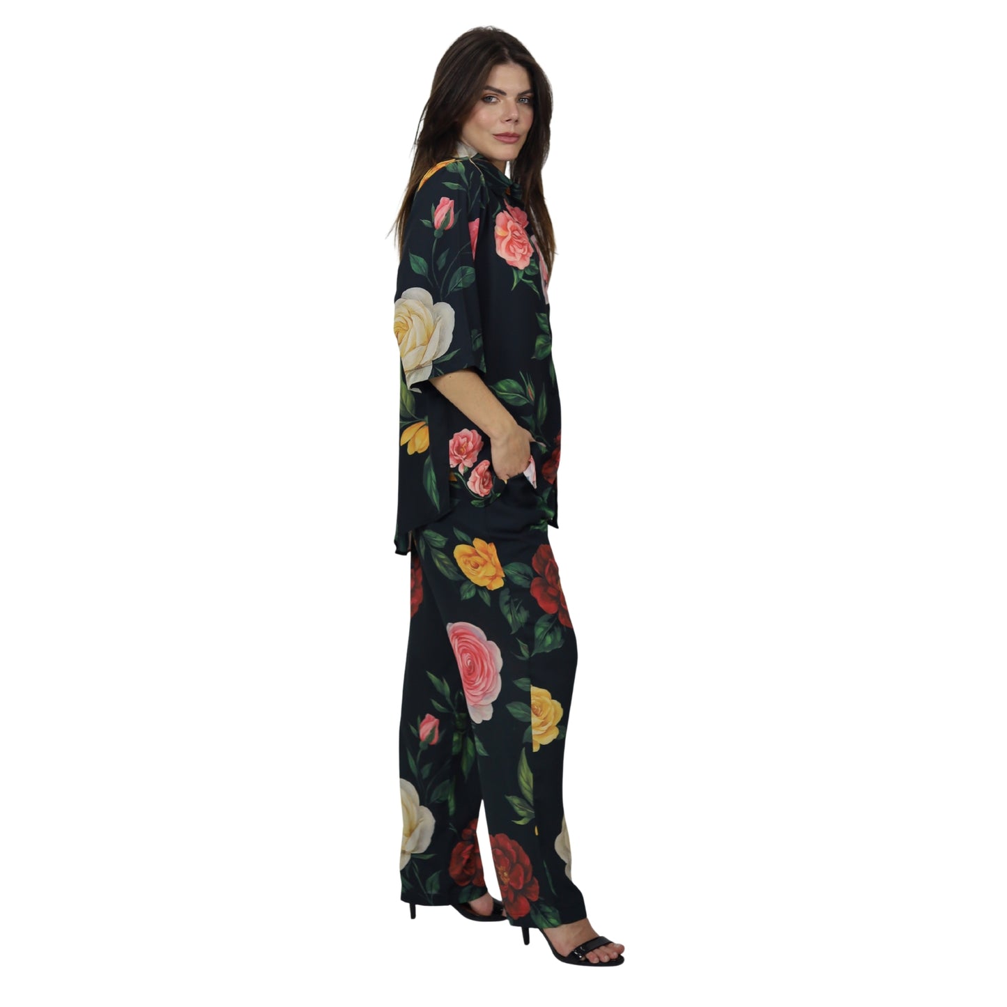 Conjunto Camisão e Calça reta BIXUGRILLO estampada Bloom