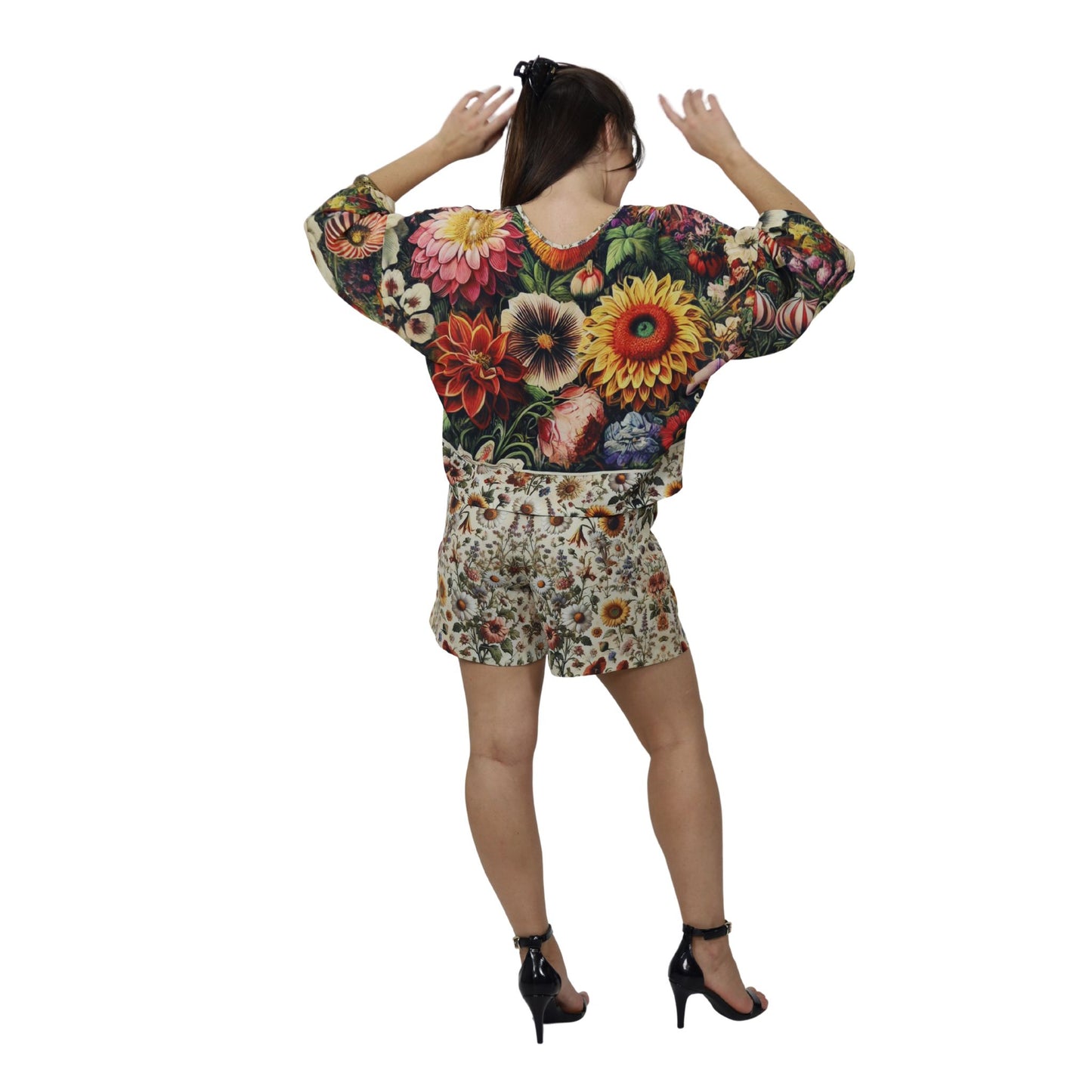 Conjunto Floral Blusa e Short Bixugrillo estampado Garden