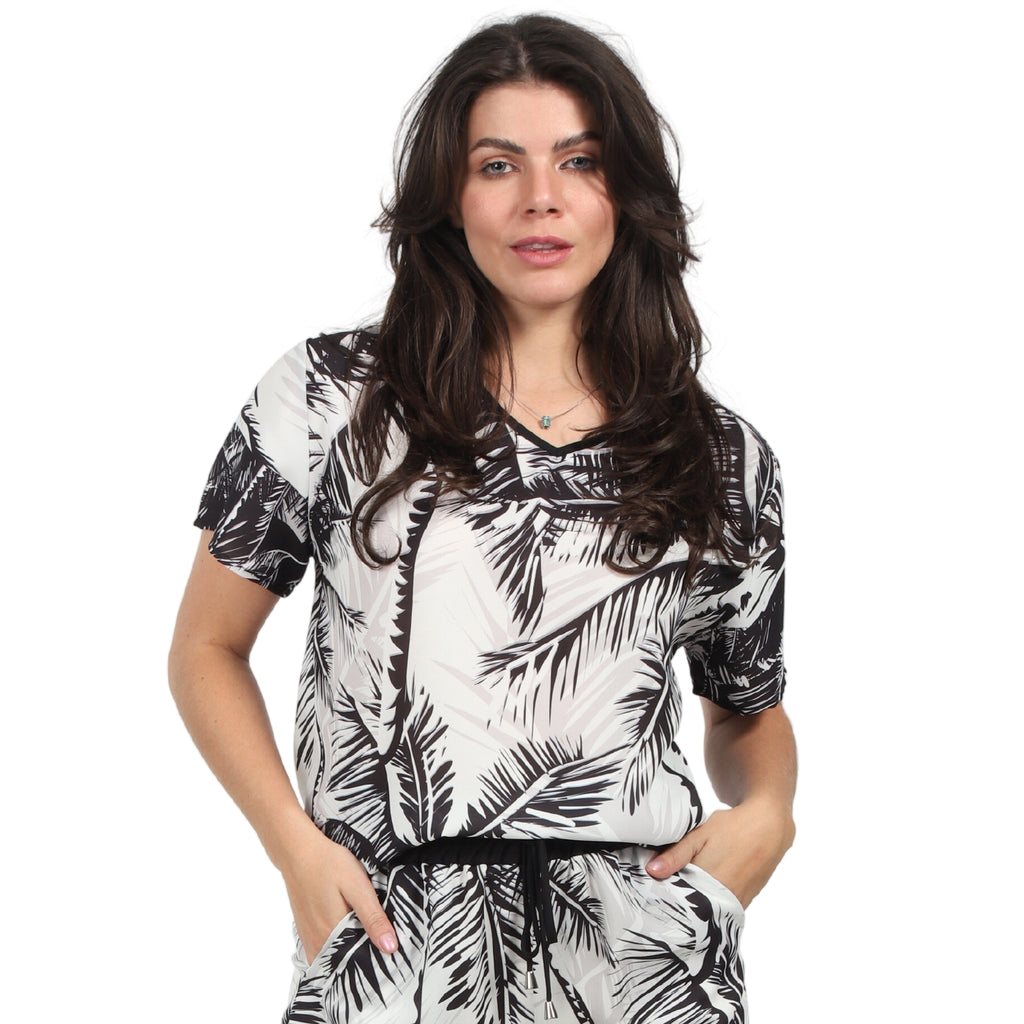 Blusa decote "V" manga curta Coqueiro preto e branco