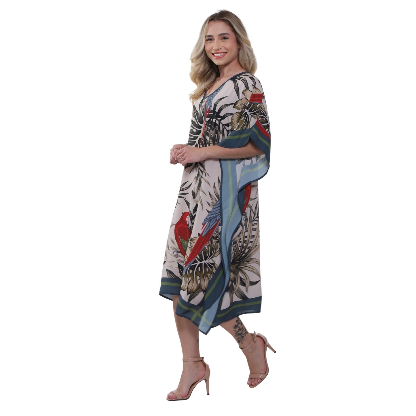 KAFTAN VESTIDO curto BIXUGRILLO estampada Araras Vermelhas